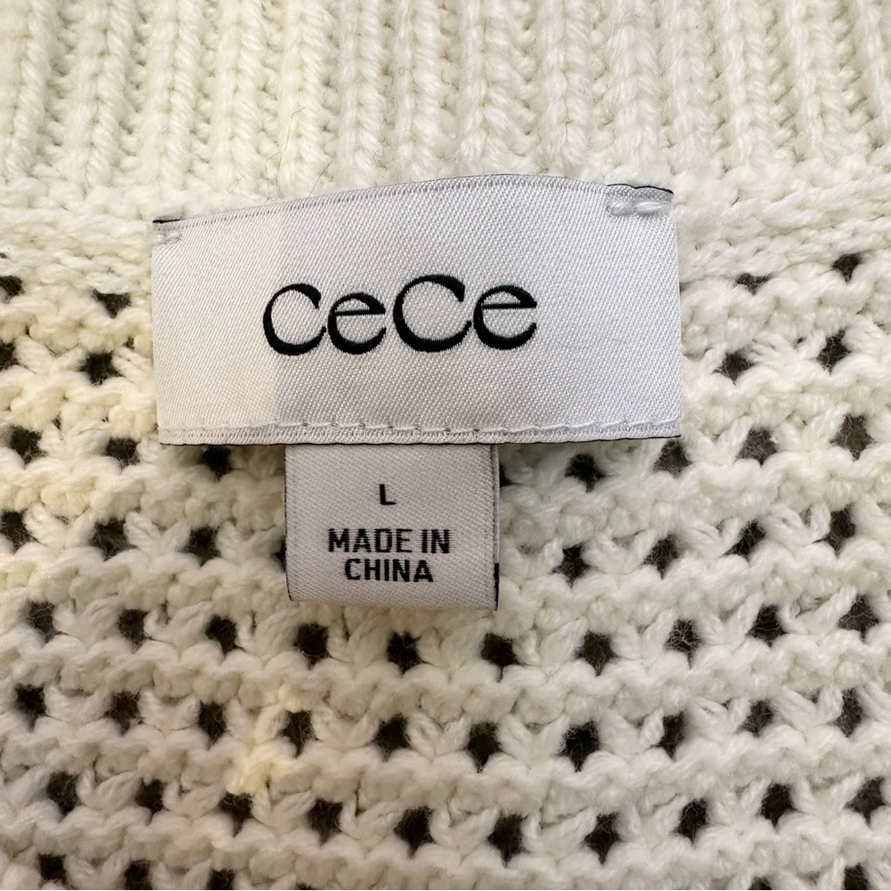 CeCe NWT Beige and White Crochet Blouse - Picture 6 of 9